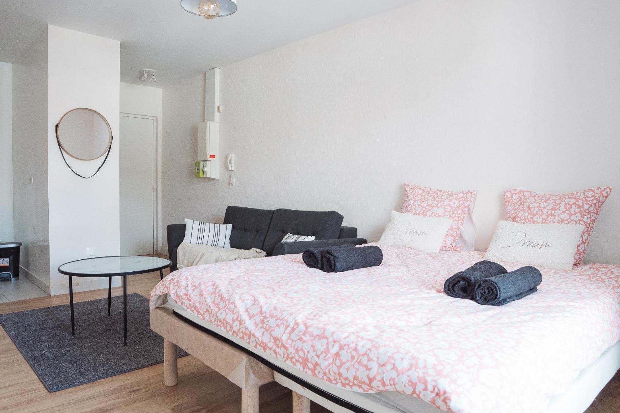 Апартаменти Cosy Studio Entre Paris Et Disneyland Paris Esbly Екстер'єр фото