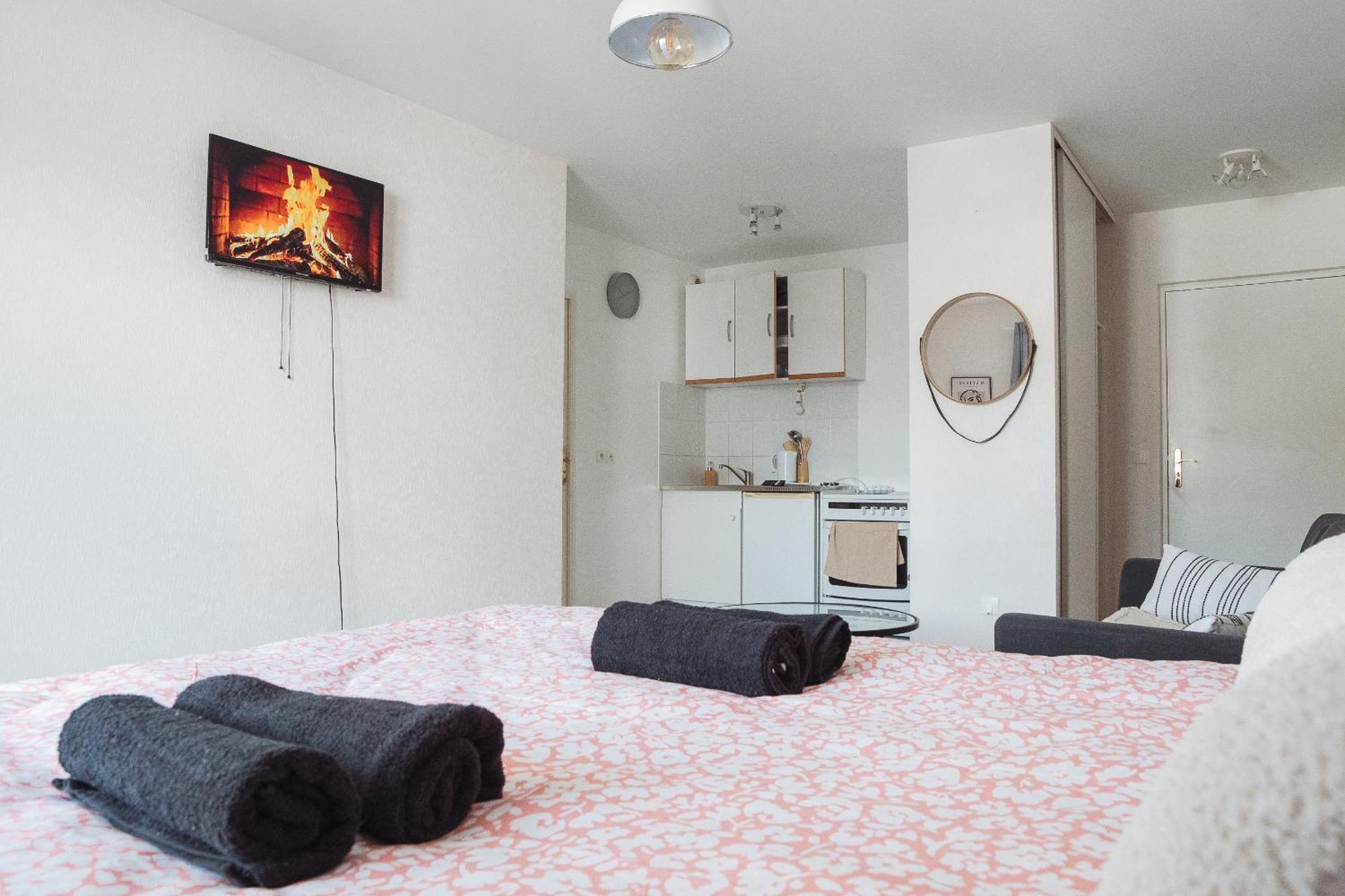 Апартаменти Cosy Studio Entre Paris Et Disneyland Paris Esbly Екстер'єр фото